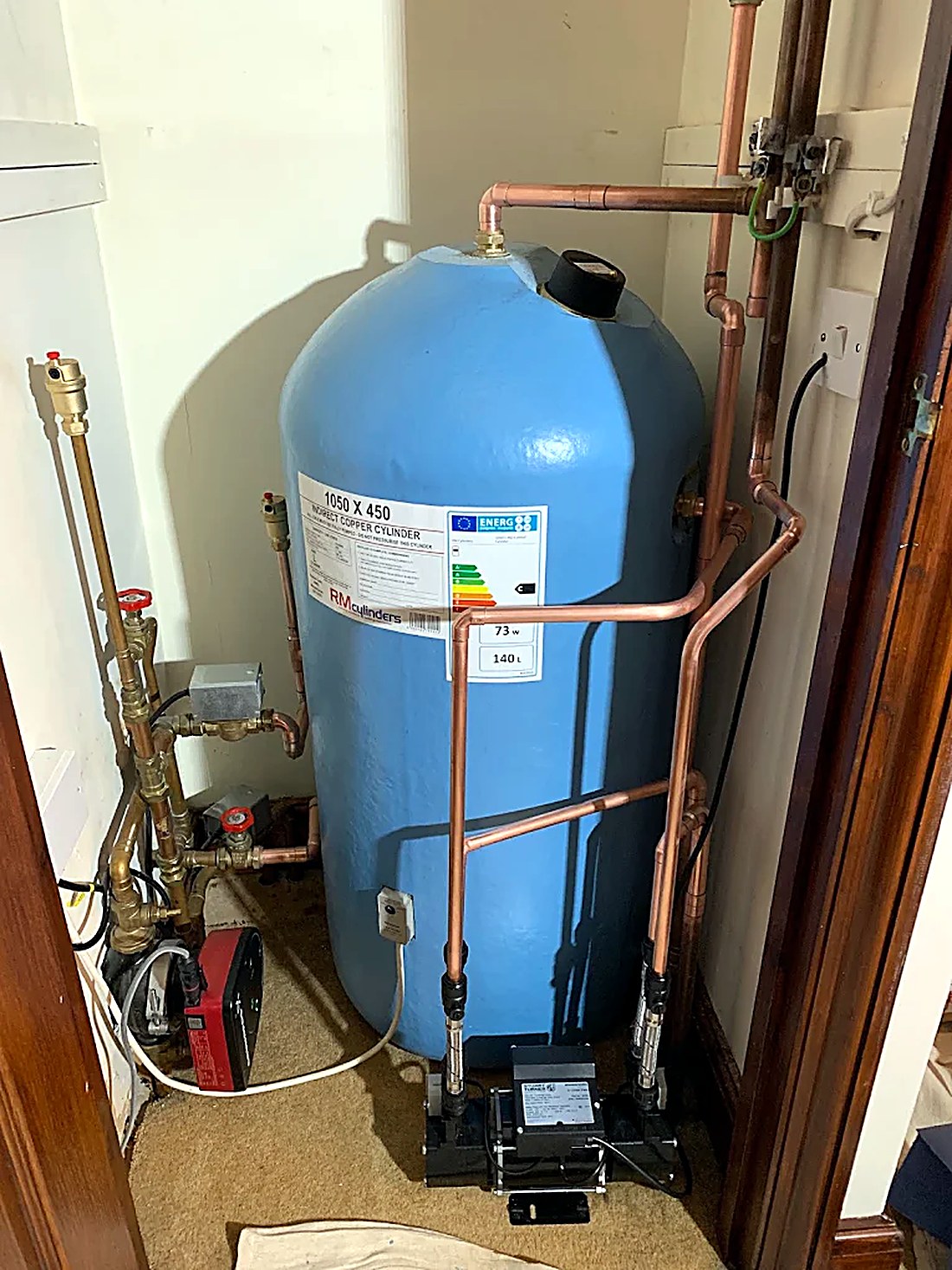 Unvented cylinder install